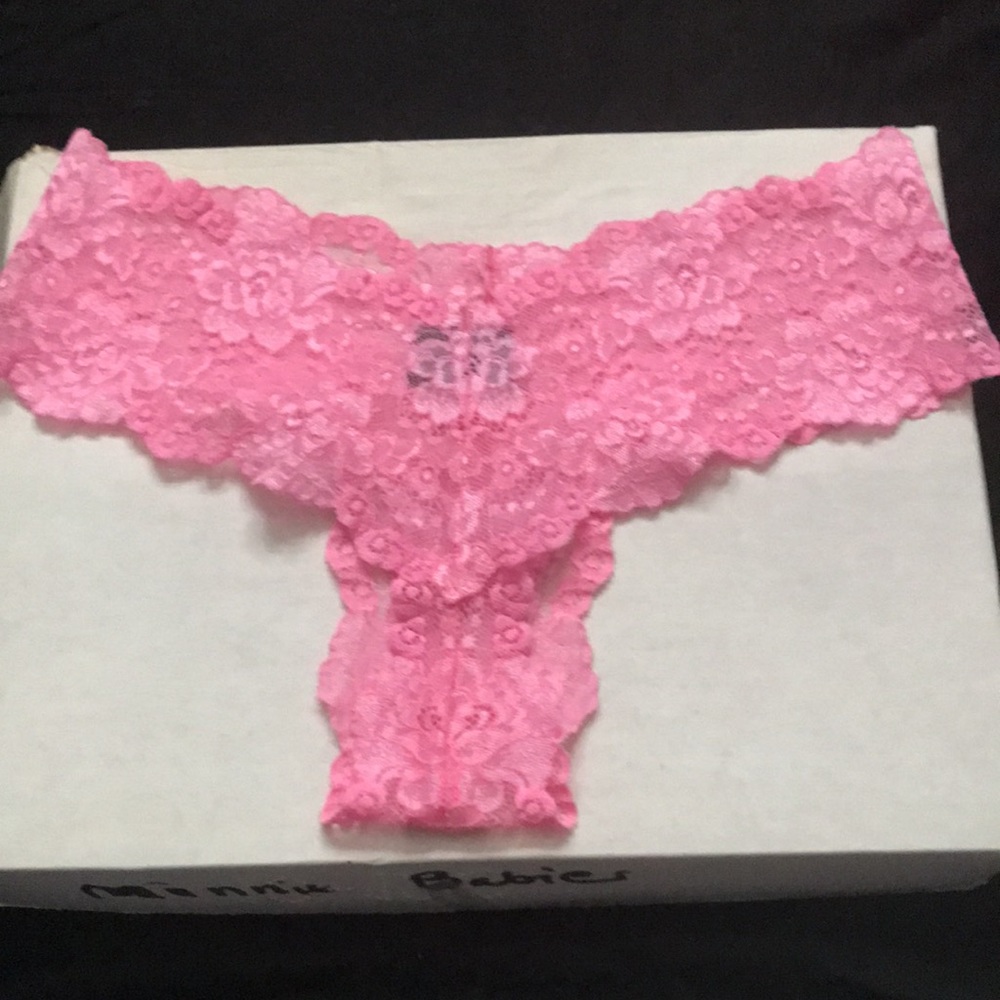 Victoria Secret panty - Picture 2 of 4